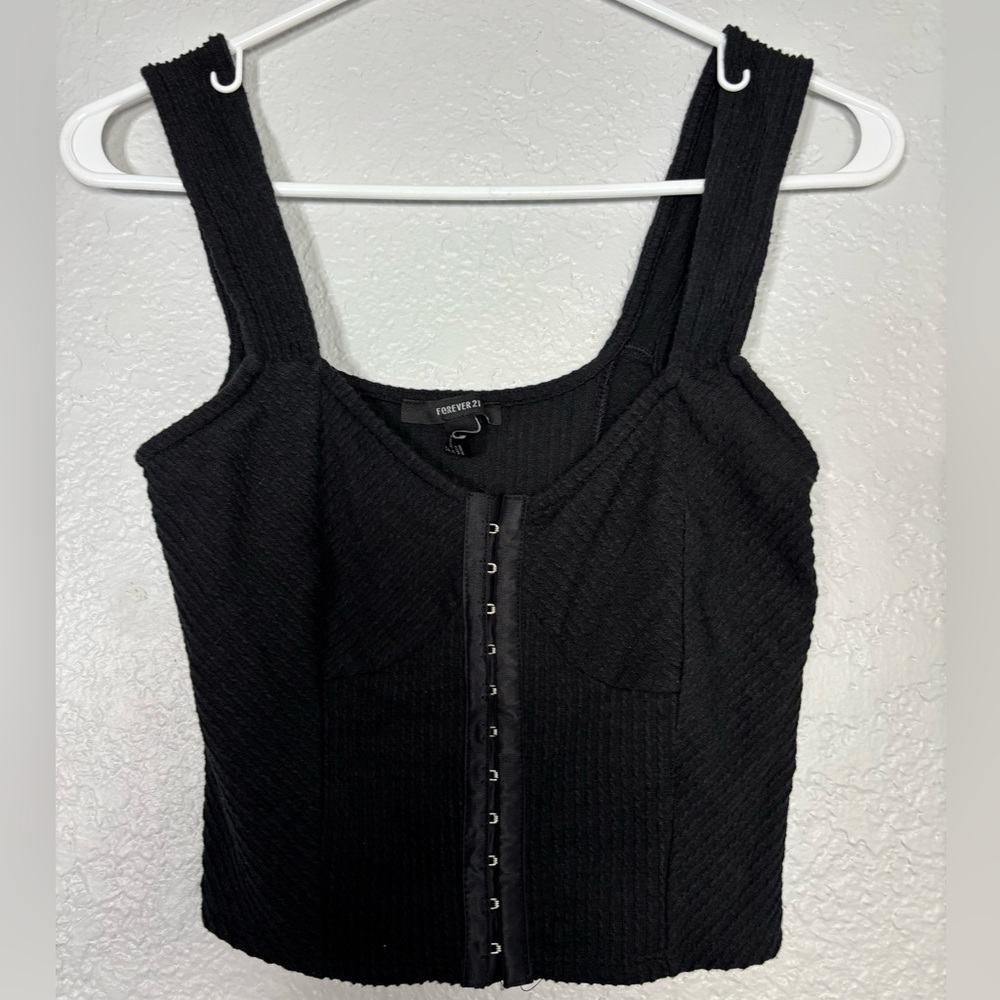 Forever 21 Black Ribbed Hook-and-Eye Tank Size Medium Thick Straps